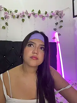 Snapshot of alisson_carolina73 chatting on February 26, 2026, 2:32 am alisson carolina73 online show from February 26, 2026, 2:32 am