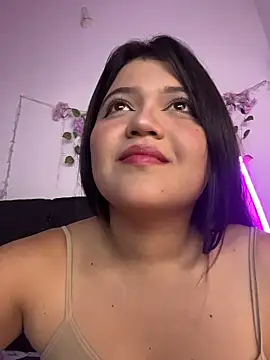 Snapshot of alisson_carolina73 chatting on February 27, 2026, 1:49 am alisson carolina73 online show from February 27, 2026, 1:49 am