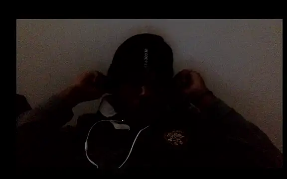 Snapshot of POPAYE972 chatting on January 5, 2026, 7:39 pm POPAYE972 online show from January 5, 2026, 7:39 pm