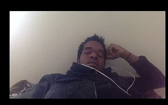 Snapshot of POPAYE972 chatting on January 8, 2026, 11:45 am POPAYE972 online show from January 8, 2026, 11:45 am