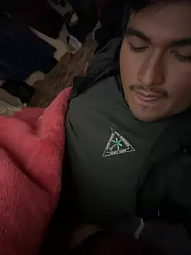 userjyv online show from April 12, 2026, 4:28 am