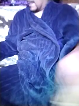 Snapshot of Professor_Leo_ chatting on December 17, 2025, 5:41 pm Professor Leo online show from December 17, 2025, 5:41 pm