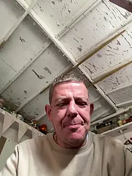 Snapshot of mrwright878787 chatting on April 10, 2026, 3:39 pm mrwright878787 online show from April 10, 2026, 3:39 pm