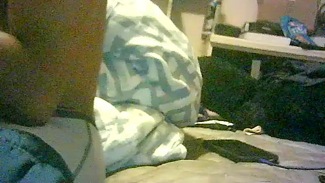 DI4MOND FIR3 online show from October 27, 2025, 2:04 am