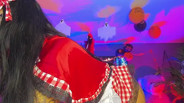 Snapshot of big_ass_show chatting on October 21, 2025, 12:33 am big ass show online show from October 21, 2025, 12:33 am