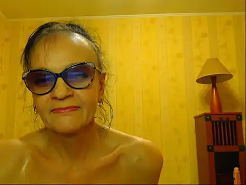Snapshot of Valentina3859 chatting on March 9, 2025, 9:46 pm Valentina3859 online show from March 9, 2025, 9:46 pm