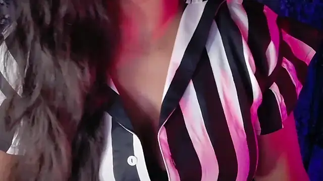 SexyAndHottie online show from January 14, 2026, 4:34 pm