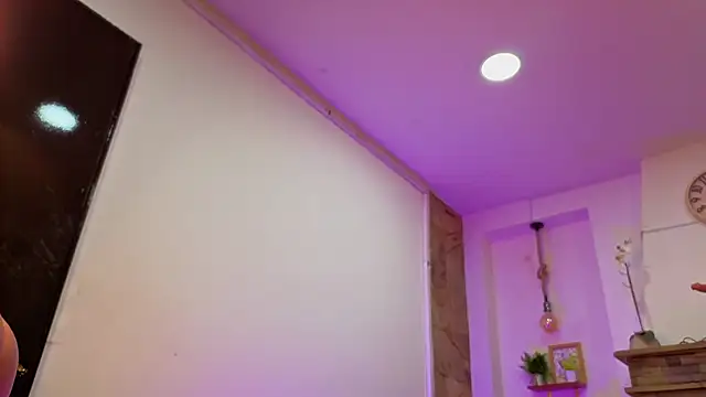 Snapshot of dulce_celeste15 chatting on January 11, 2026, 9:36 am dulce celeste15 online show from January 11, 2026, 9:36 am