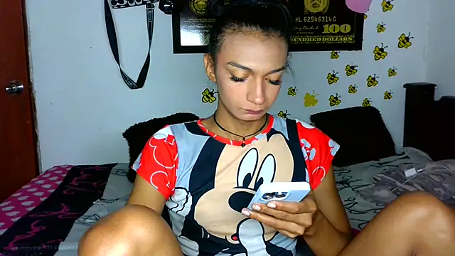 Snapshot of alexxa_Rooa chatting on November 3, 2025, 1:34 pm alexxa Rooa online show from November 3, 2025, 1:34 pm