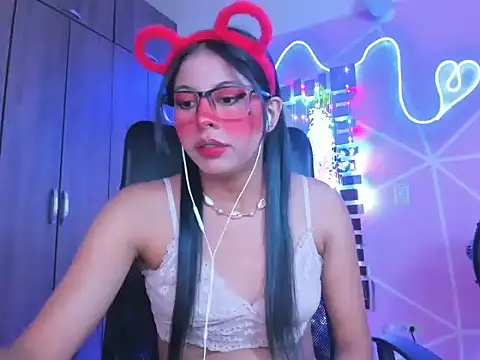  ALLYSON18  online show from February 8, 2025, 2:16 pm