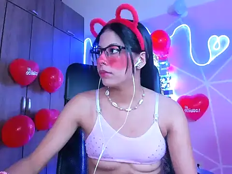  ALLYSON18  online show from February 16, 2025, 6:10 pm