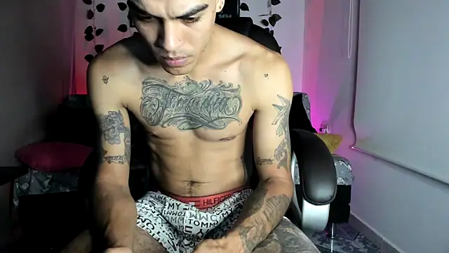 mikee scooth online show from September 20, 2025, 7:20 am