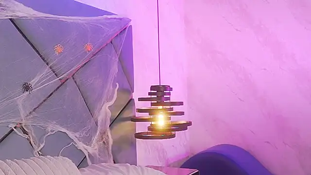 ammy durand online show from October 28, 2025, 7:38 pm