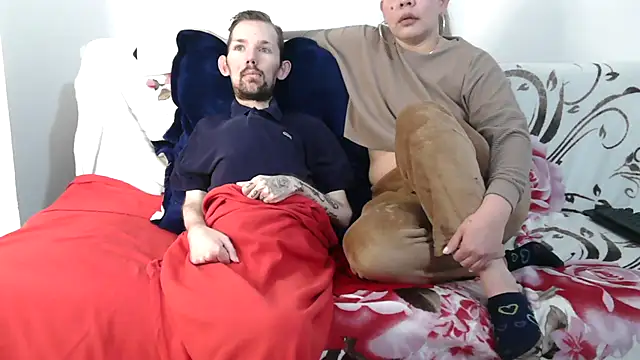 Snapshot of Sophia_and_Thomas chatting on January 16, 2026, 8:57 pm Sophia and Thomas online show from January 16, 2026, 8:57 pm