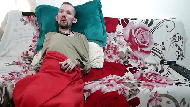 Snapshot of Sophia_and_Thomas chatting on March 13, 2026, 9:43 pm Sophia and Thomas online show from March 13, 2026, 9:43 pm