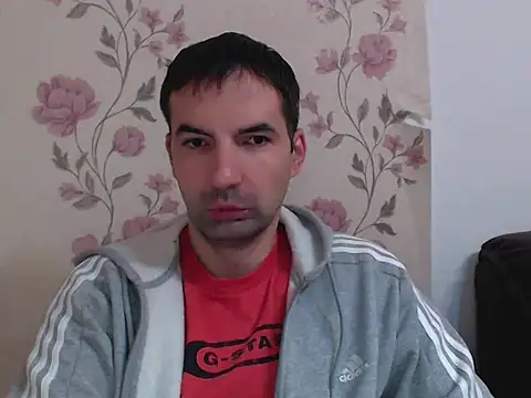 Snapshot of Leo_1617 chatting on December 22, 2025, 12:02 pm Leo 1617 online show from December 22, 2025, 12:02 pm