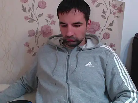 Snapshot of Leo_1617 chatting on January 10, 2026, 2:30 pm Leo 1617 online show from January 10, 2026, 2:30 pm