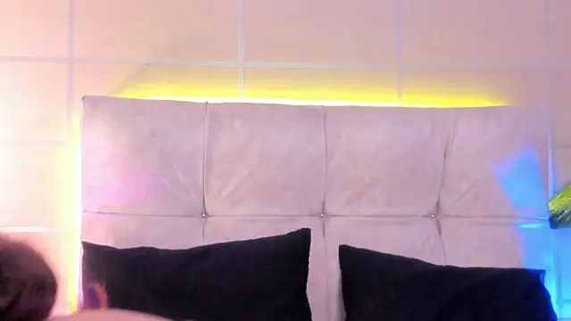 Snapshot of Karito-28 chatting on October 14, 2025, 12:06 pm Karito-28 online show from October 14, 2025, 12:06 pm