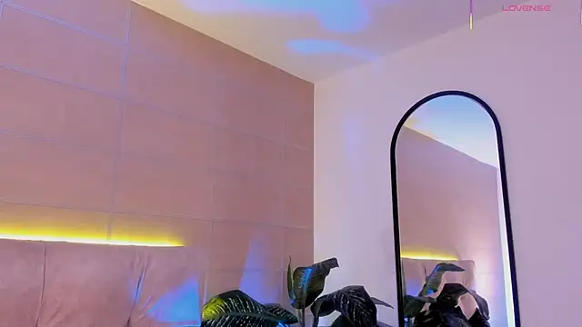 Snapshot of Karito-28 chatting on October 16, 2025, 12:06 pm Karito-28 online show from October 16, 2025, 12:06 pm