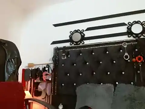 SamaraMartinez online show from March 5, 2025, 8:10 pm