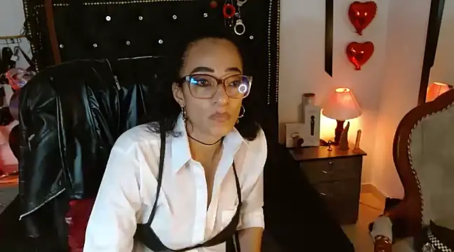 SamaraMartinez online show from March 11, 2025, 8:53 pm