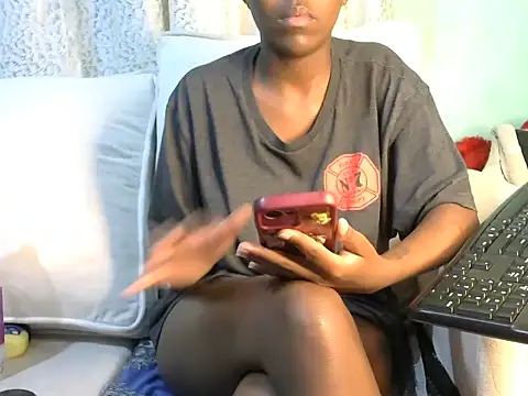 Caryyyl online show from November 23, 2025, 9:03 pm