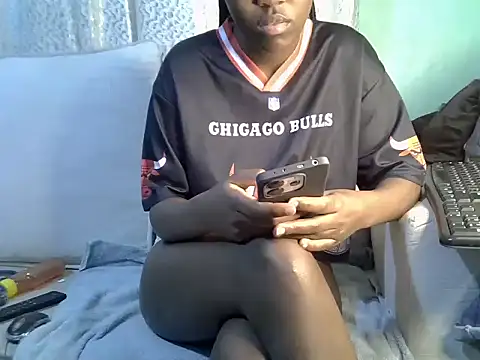 Caryyyl online show from January 15, 2026, 7:13 am