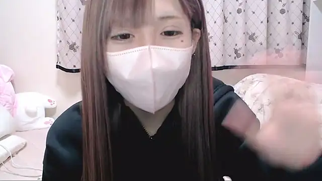  hiyor  online show from November 13, 2025, 3:55 pm