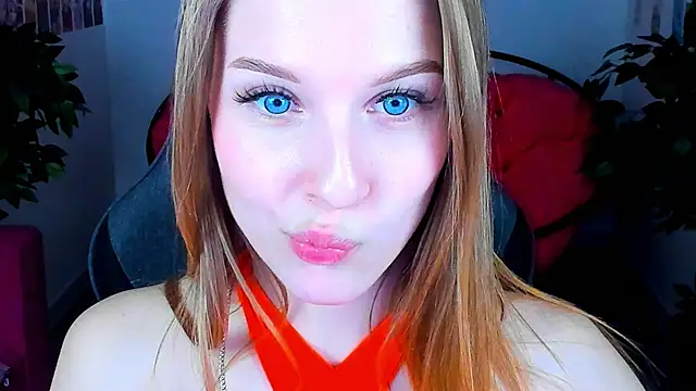 CuteMousee online show from December 24, 2024, 9:06 am