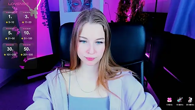 CuteMousee online show from January 14, 2025, 5:51 am