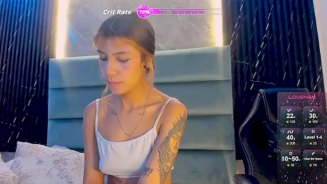 Snapshot of MelodiLovee_ chatting on November 19, 2025, 12:27 pm MelodiLovee online show from November 19, 2025, 12:27 pm