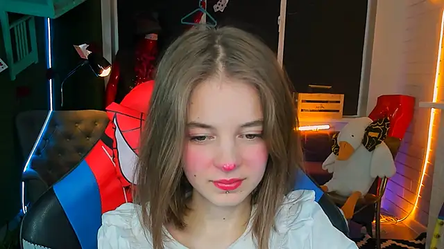 TinaDavil online show from February 13, 2025, 4:07 pm