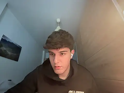 Pablogn24 online show from February 9, 2025, 12:30 pm