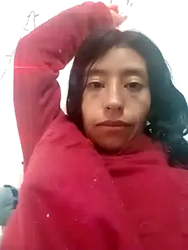 karolinee 66  online show from December 15, 2024, 4:40 am