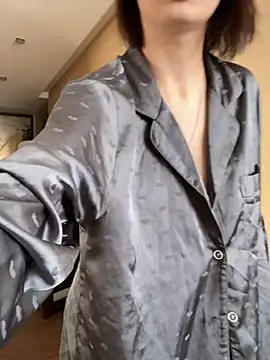 SandraCarter online show from February 5, 2025, 11:02 am