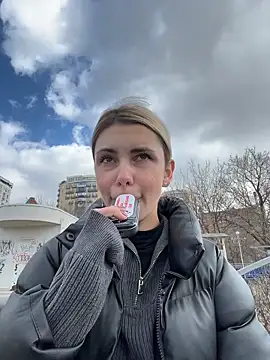 SandraCarter online show from March 7, 2026, 8:00 am