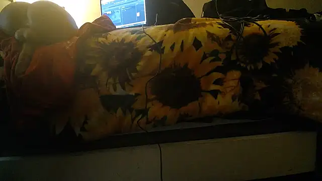 SexxyreddMale online show from March 21, 2025, 3:57 pm