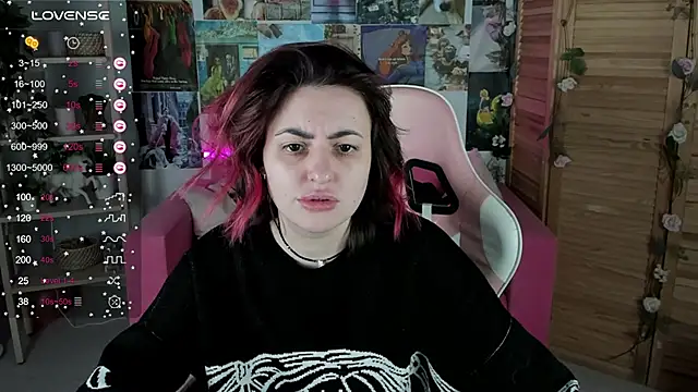 Lana  May online show from January 16, 2025, 11:48 am