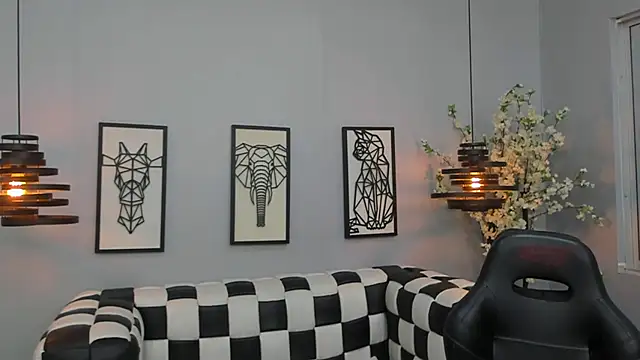 Snapshot of SARAFOXX_ chatting on January 30, 2025, 11:44 am SARAFOXX online show from January 30, 2025, 11:44 am