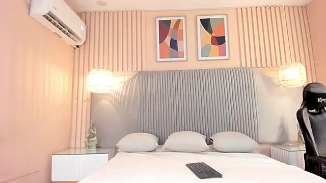 samyriverss online show from November 14, 2025, 10:47 am