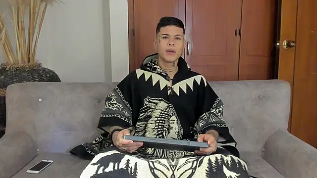 jamesinked  online show from December 1, 2025, 7:52 pm