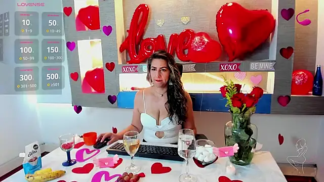 Snapshot of Cinthya_mjs chatting on February 14, 2025, 1:18 pm Cinthya mjs online show from February 14, 2025, 1:18 pm