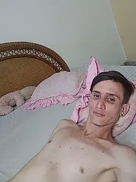 Milfvalesk online show from January 6, 2025, 6:03 am