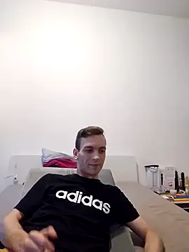 nickdtr online show from December 12, 2024, 7:41 am