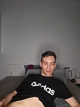 nickdtr online show from December 15, 2024, 9:53 pm