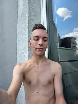 nickdtr online show from July 12, 2026, 1:57 pm