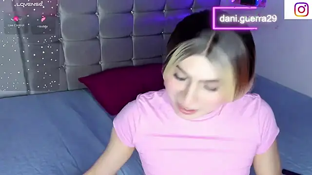 Snapshot of saskya chatting on February 22, 2026, 5:51 am saskya online show from February 22, 2026, 5:51 am