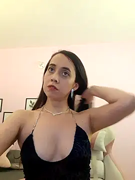 sophie pazz online show from October 18, 2025, 10:10 pm