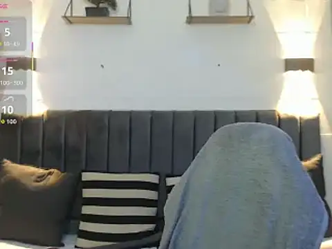 jake shadow14 online show from September 13, 2025, 2:44 am