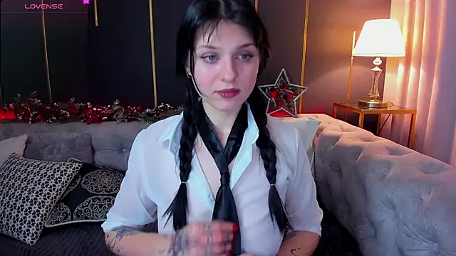 Snapshot of _Alison__ chatting on January 13, 2025, 4:28 am Alison online show from January 13, 2025, 4:28 am